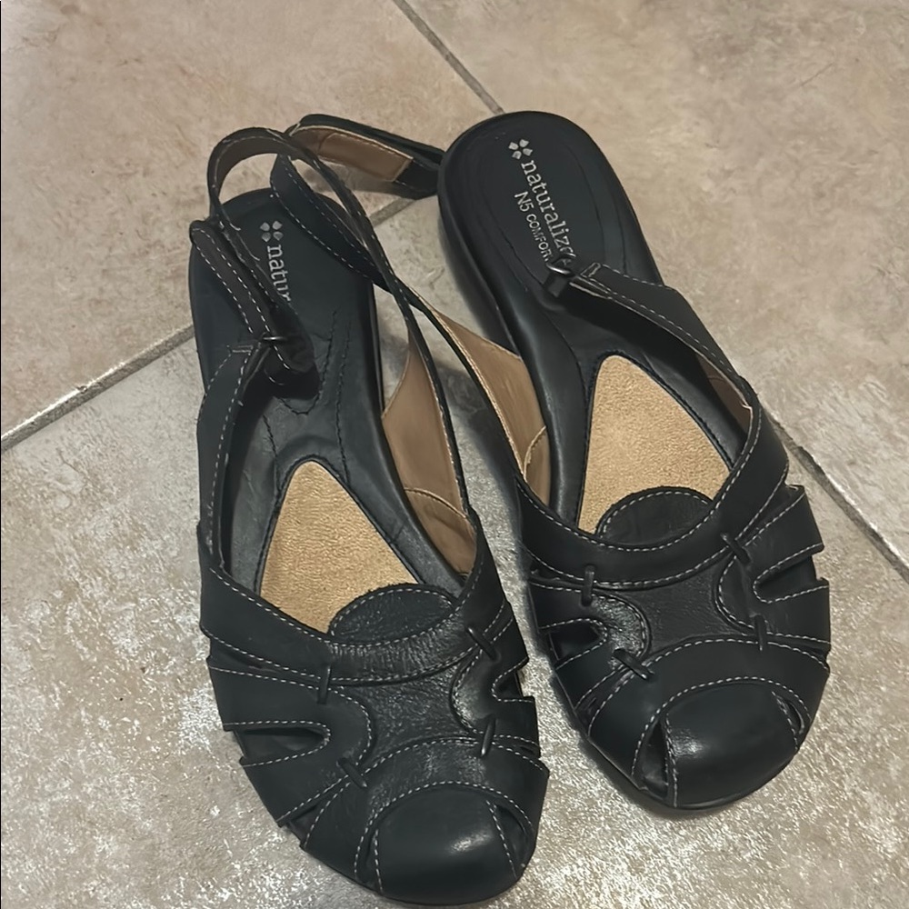 Naturalizer Black Closed Toe Sandals with Slingback